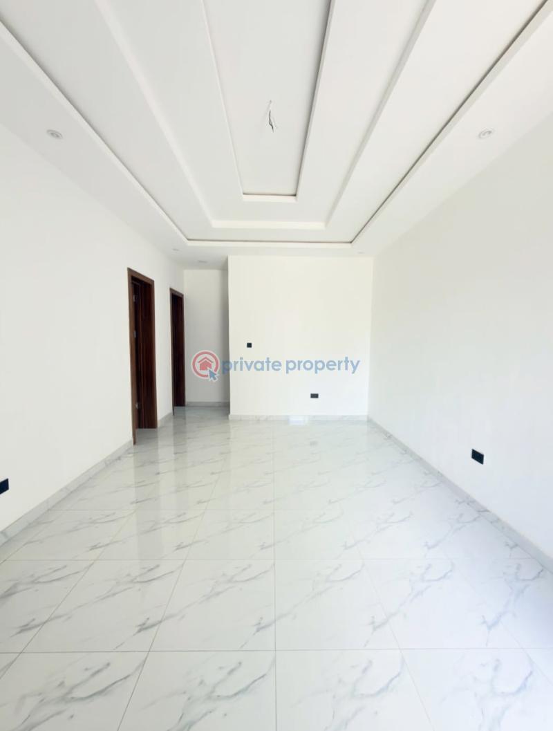 3 bedroom Block Of Flats For Sale Crown Estate Ajah Lagos - 1