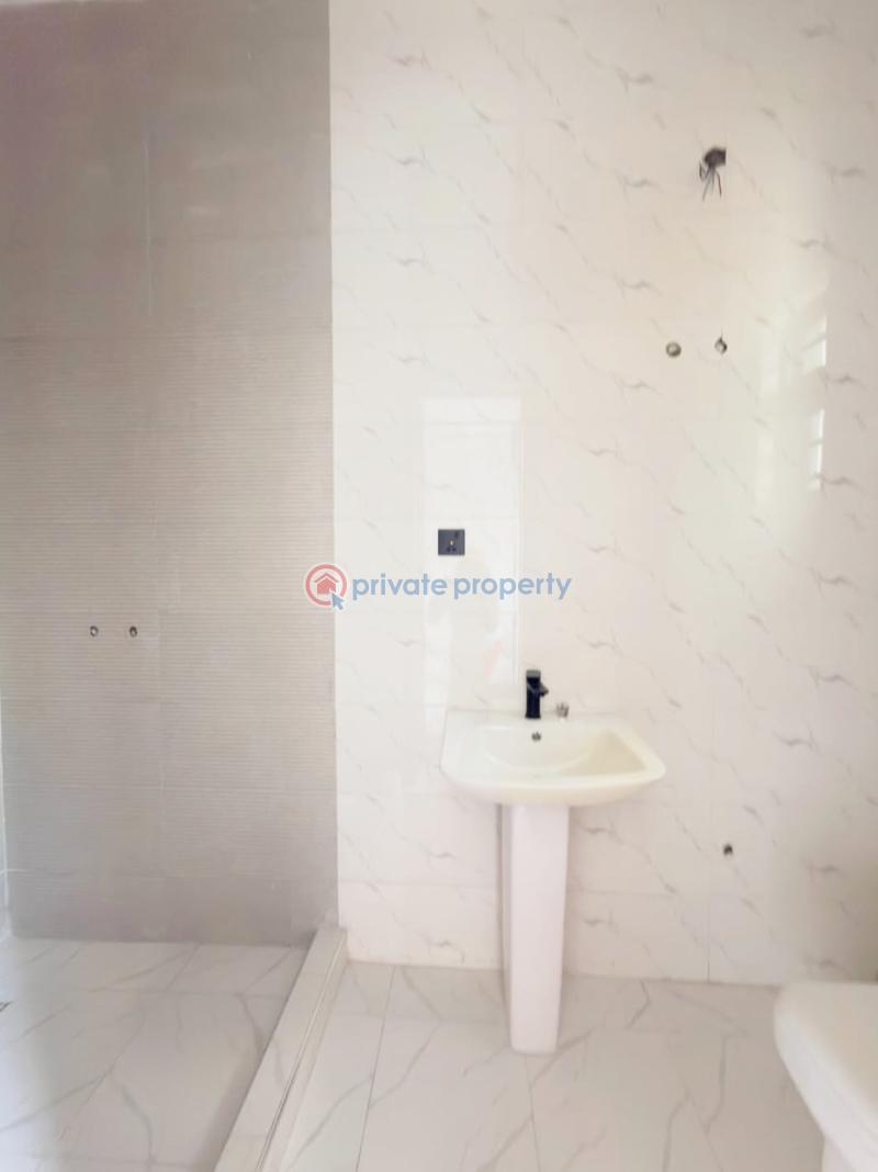 3 bedroom Block Of Flats For Sale Crown Estate Ajah Lagos - 5
