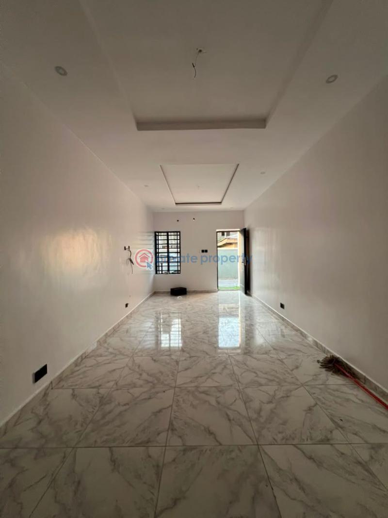 2 bedroom Block Of Flats For Rent Ajah Lagos - 0
