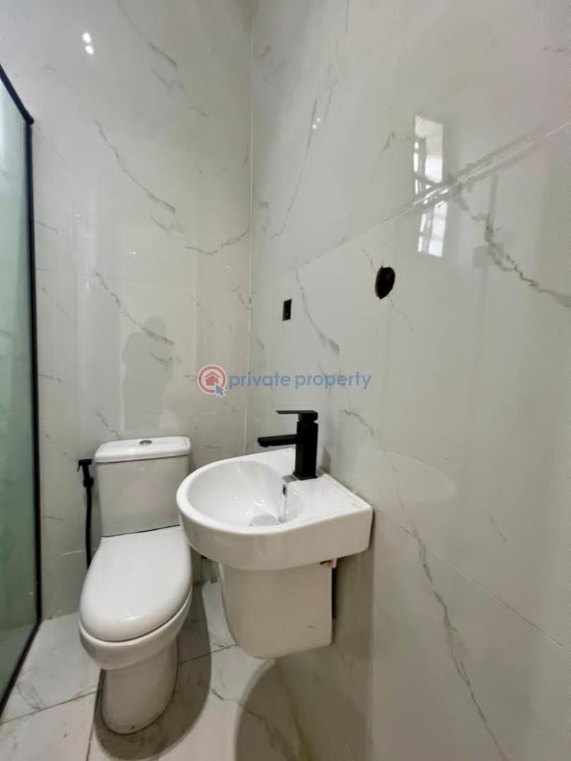 2 bedroom Block Of Flats For Sale Ikate Elegushi Lekki Lagos - 5