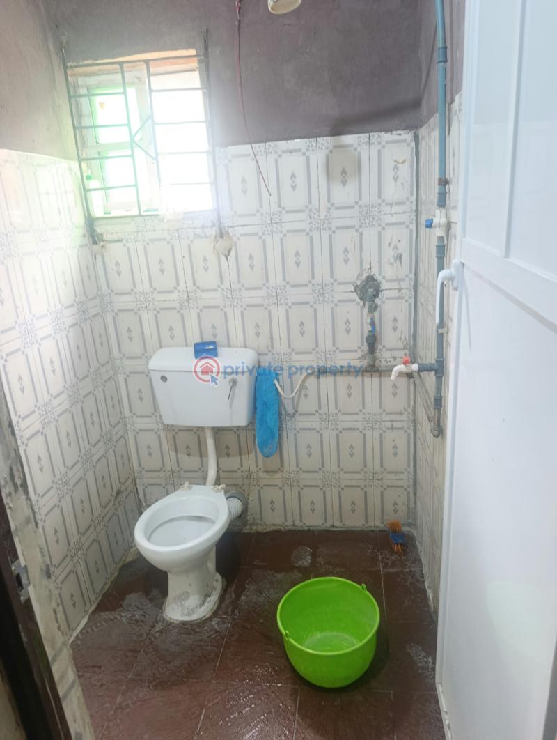 2 bedroom Block Of Flats For Rent Alara Street Sabo Yaba Sabo Yaba Lagos - 3