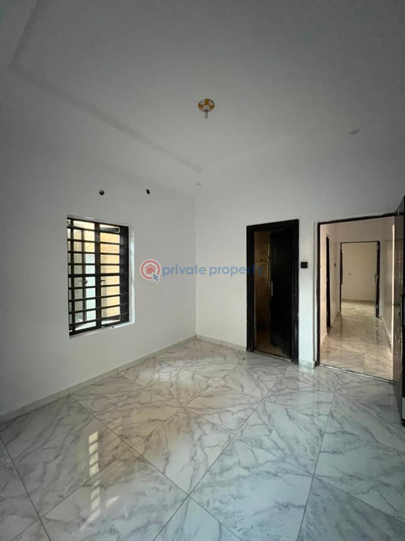 2 bedroom Block Of Flats For Rent Ajah Lagos - 4
