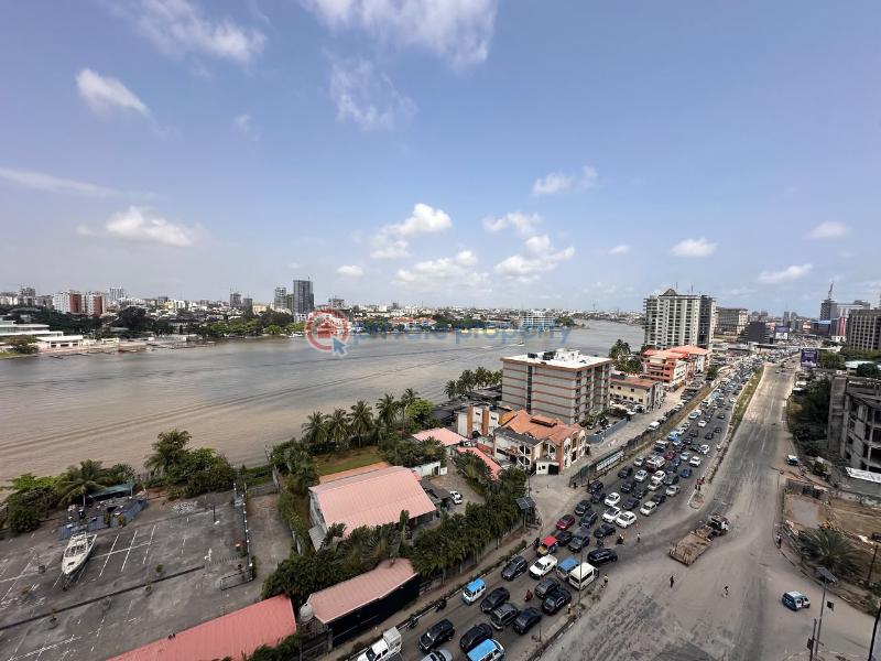 2 bedroom Block Of Flats For Rent Blue 1004 Victoria Island Lagos - 11
