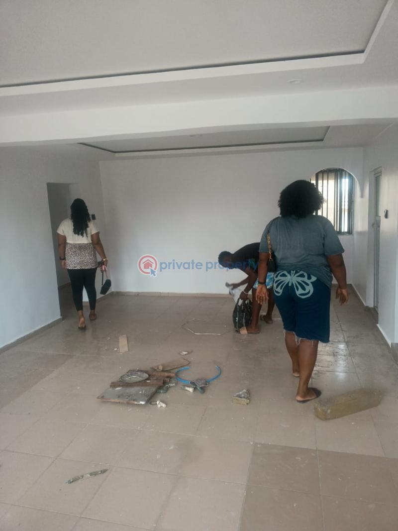 2 bedroom Block Of Flats For Rent Gilmor Jahi Abuja Phase 2 