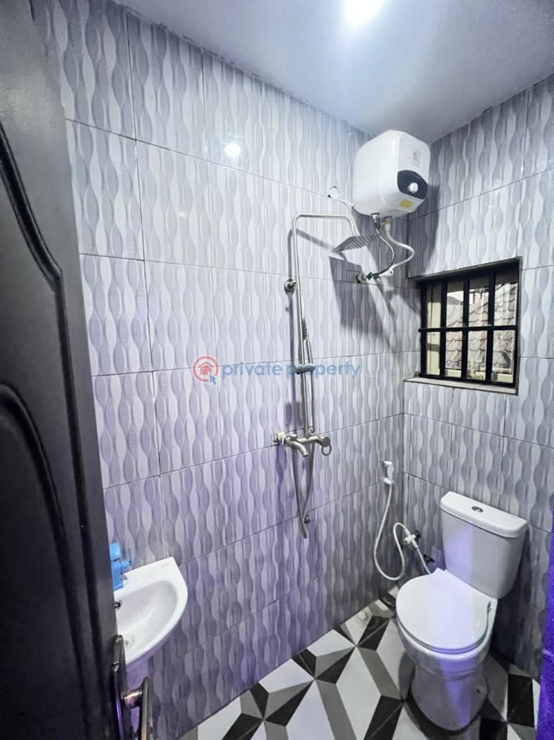 2 bedroom Block Of Flats For Rent Dove Estate Akala Express Ibadan Oyo - 4