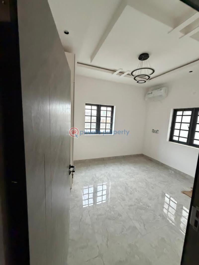 2 bedroom Block Of Flats For Rent At The Back Of Foodco Ring Road Ibadan Oyo - 10