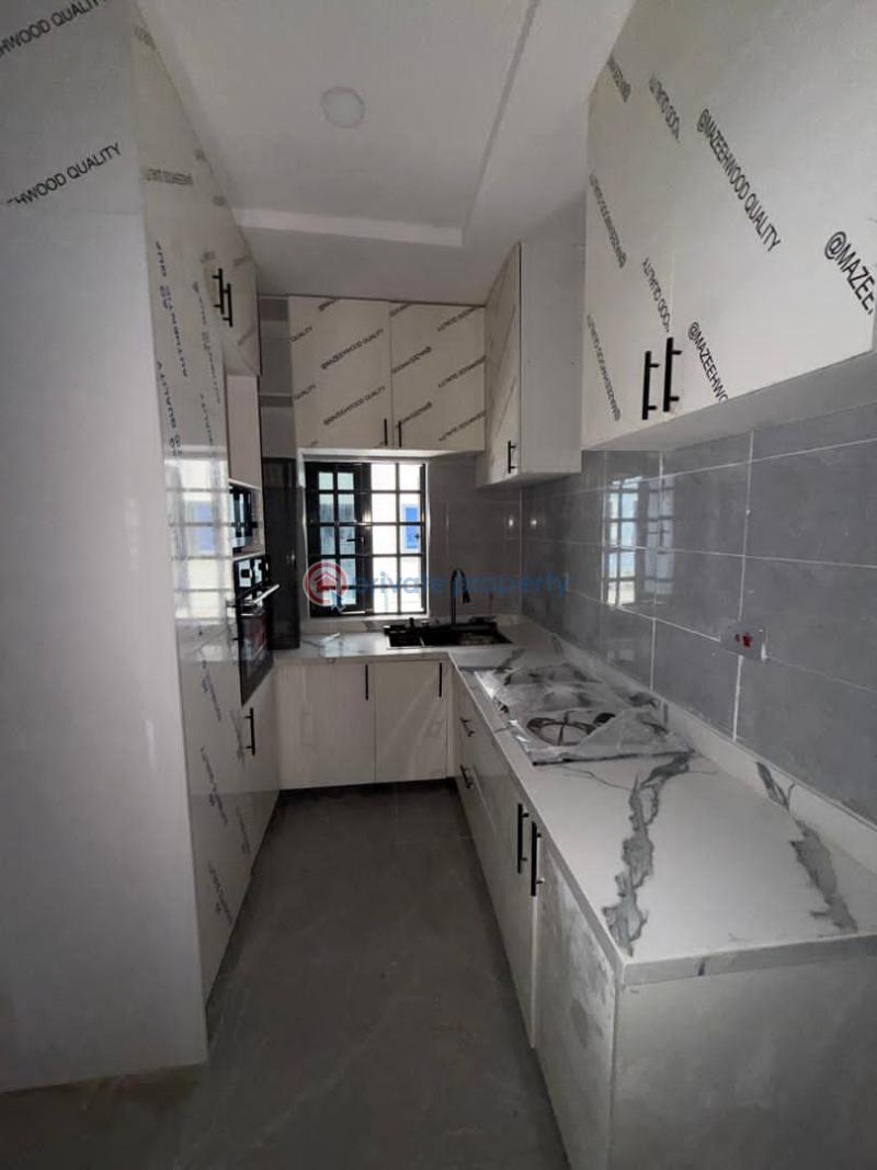 2 bedroom Block Of Flats For Rent At The Back Of Foodco Ring Road Ibadan Oyo - 8