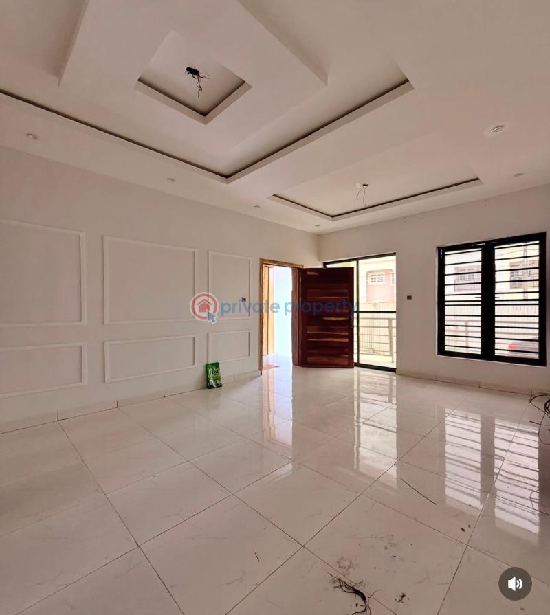 2 bedroom Block Of Flats For Rent Ilasan Lekki Lagos - 2