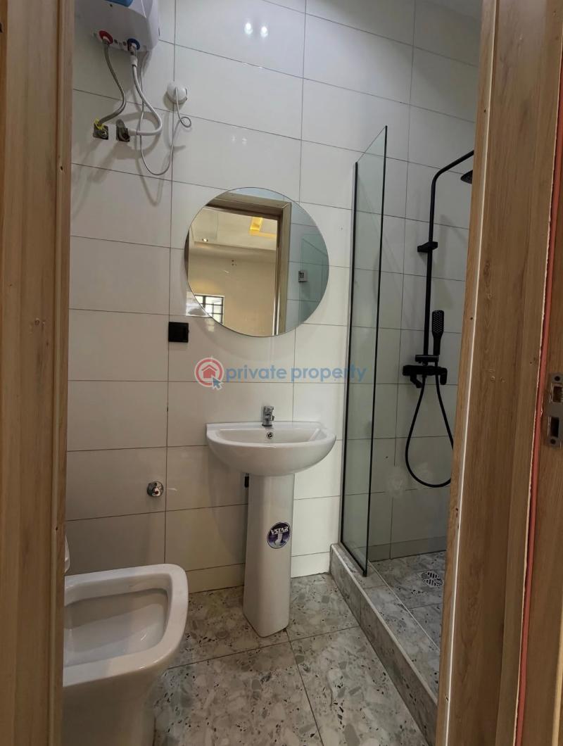2 bedroom Flat & Apartment For Rent Ilasan Lekki Lagos - 11