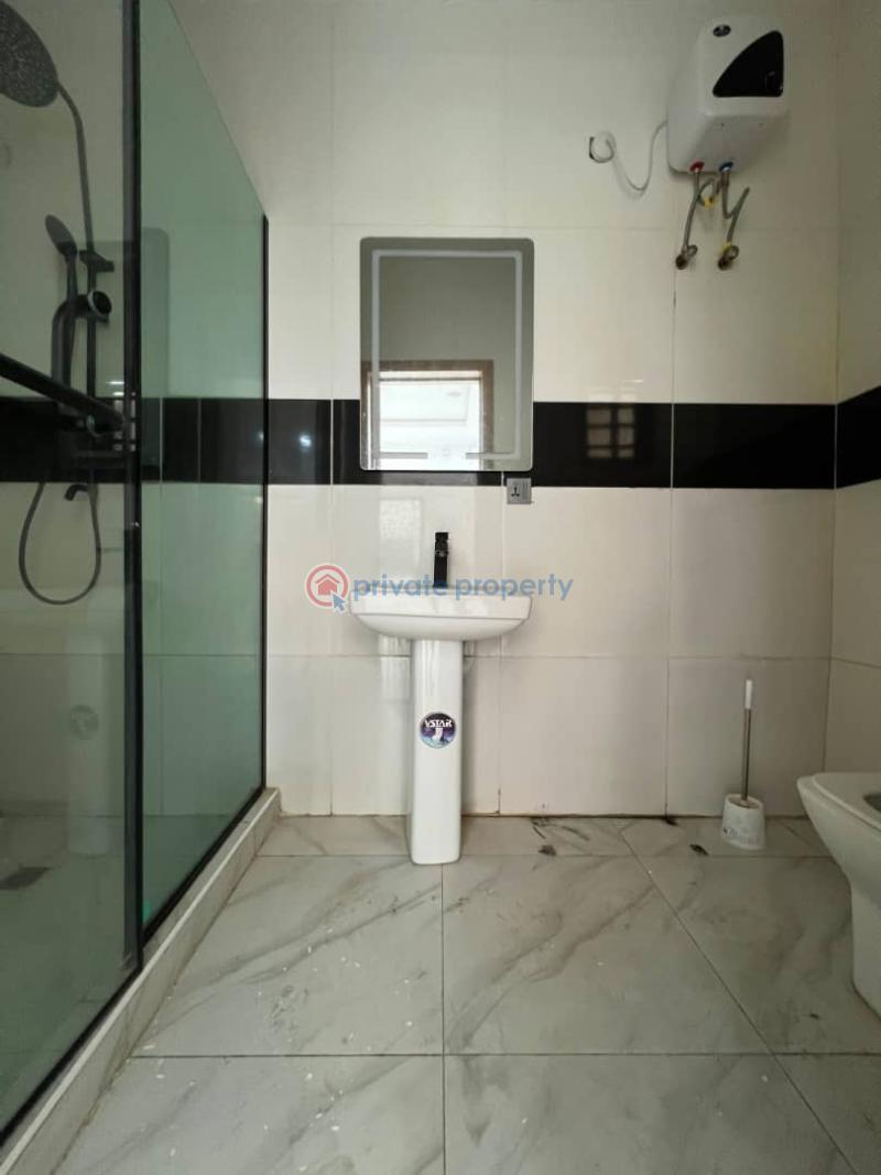 2 bedroom Block Of Flats For Rent Ilasan Lekki Lagos - 10