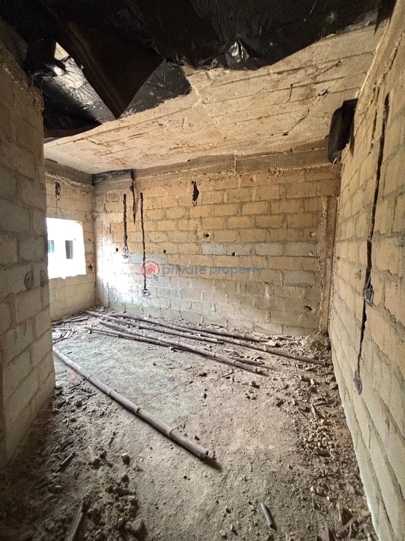 2 bedroom Block Of Flats For Sale Behind Logos Ministries, Elelenwo Port Harcourt Rivers - 4