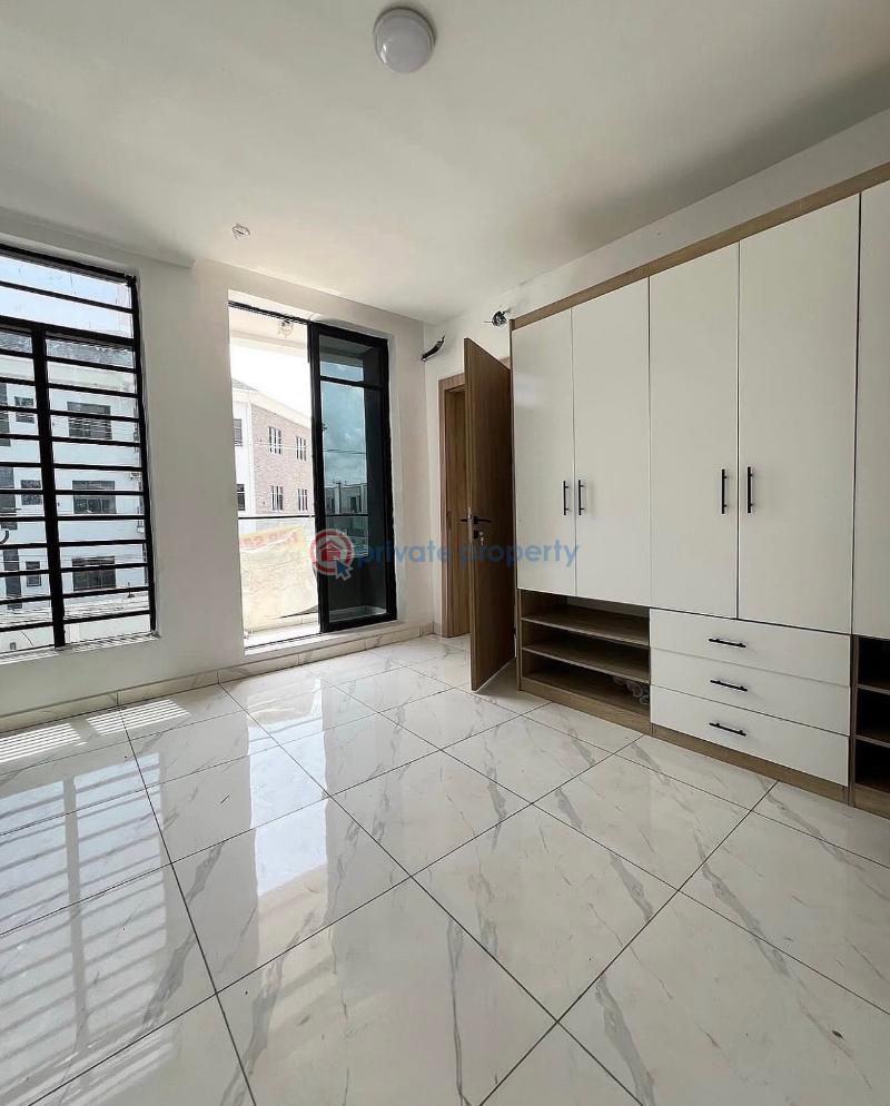 2 bedroom Block Of Flats For Rent Ilasan Lekki Lagos - 6