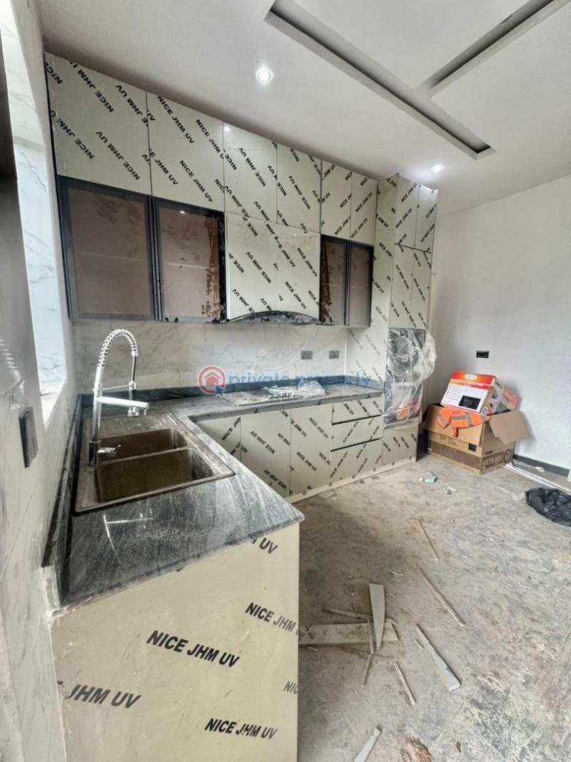 2 bedroom Block Of Flats For Sale Victoria Island Lagos - 2