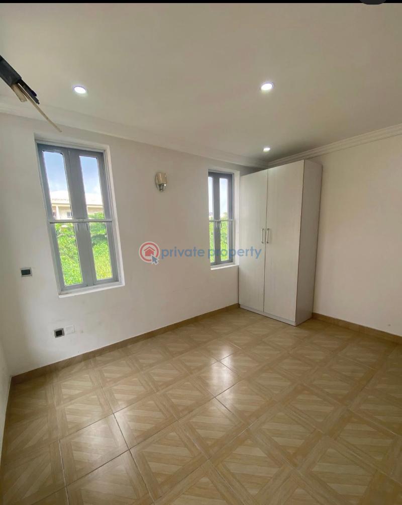 2 bedroom Block Of Flats For Rent Chevron Lekki Lagos - 4