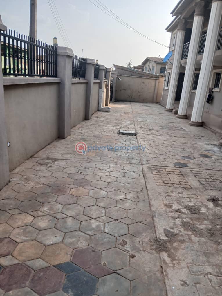 2 bedroom Block Of Flats For Rent Babalola Estate Taska/orita Road, 3rd Houses To Tared Road Akala Express Ibadan Oyo - 5