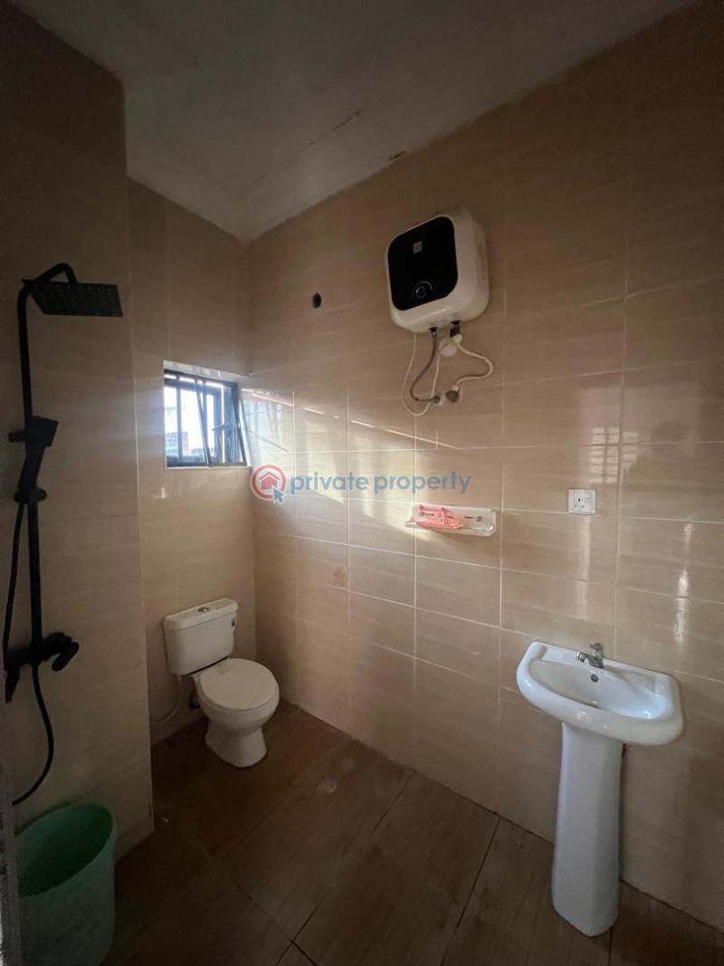 2 bedroom Block Of Flats For Rent Ilasan. Ikate Elegushi Lekki Lagos - 5