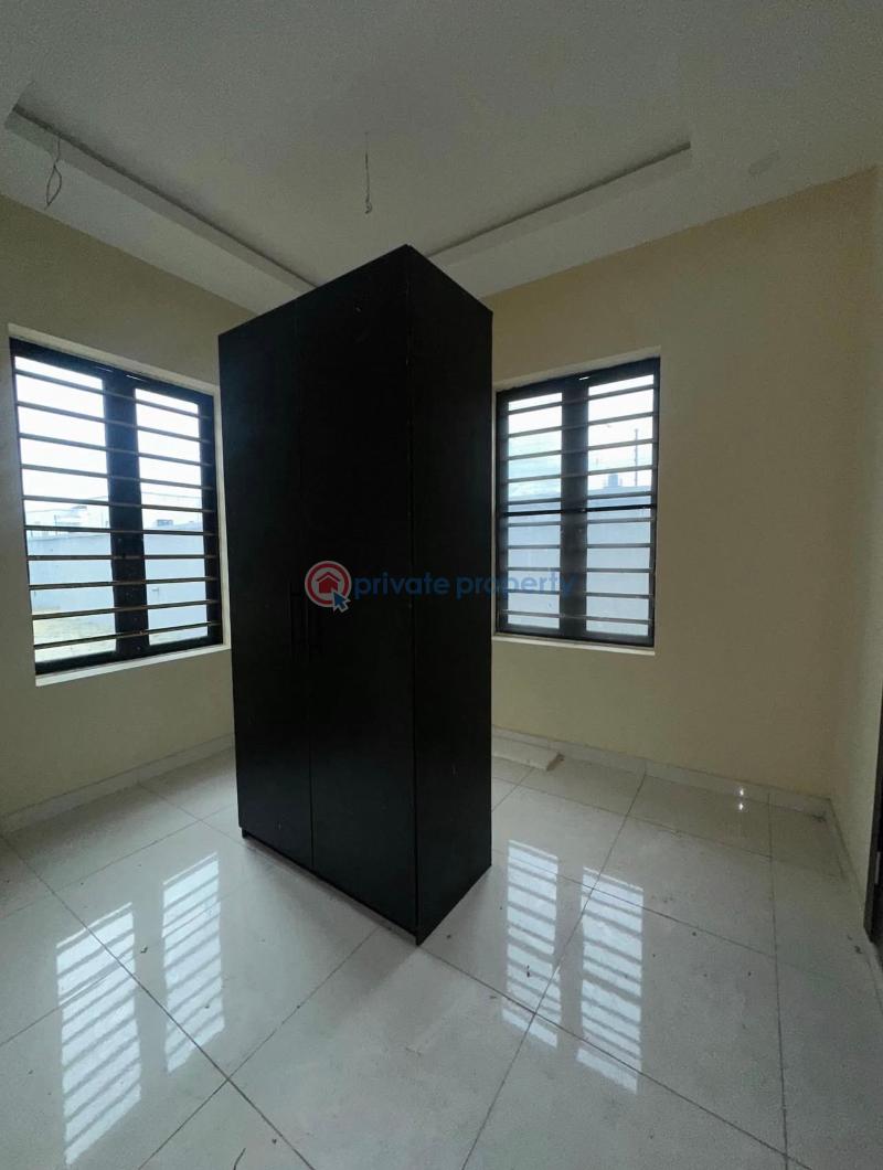 2 bedroom Block Of Flats For Rent Sangotedo Ajah Lagos - 9