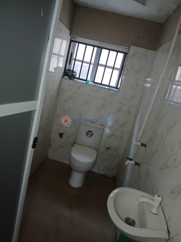 2 bedroom Block Of Flats For Rent Babalola Estate Taska/orita Road, 3rd Houses To Tared Road Akala Express Ibadan Oyo - 3