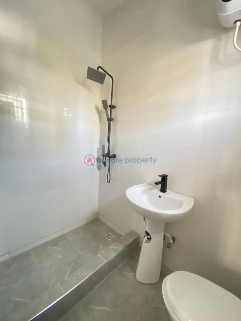 2 bedroom Duplex For Sale Lekki Phase 2 Lagos - 8