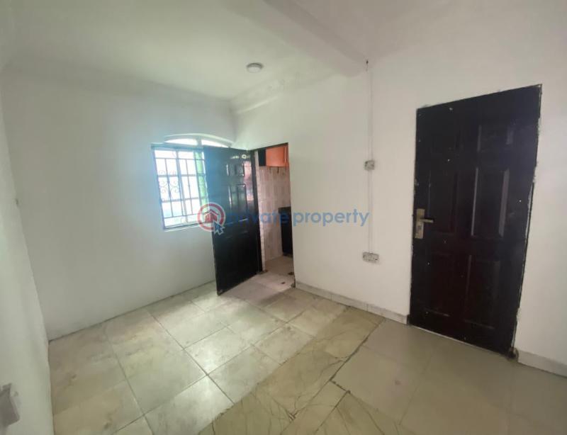 2 bedroom Block Of Flats For Rent Jakande Lekki Lagos - 0