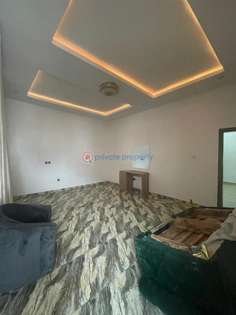 2 bedroom Block Of Flats For Rent Ikota Lekki Lagos - 0