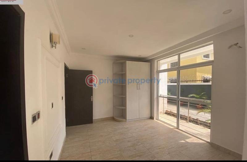 2 bedroom Block Of Flats For Rent Chevron Lekki Lagos - 3