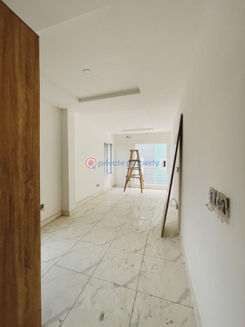 2 bedroom Block Of Flats For Sale Ikate Elegushi Lekki Lagos - 4