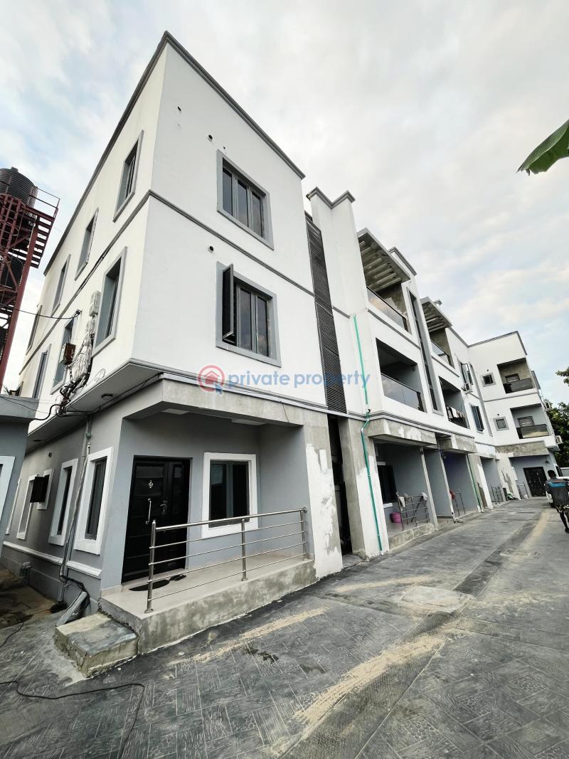 2 bedroom Block Of Flats For Rent Ajah Lagos - 0
