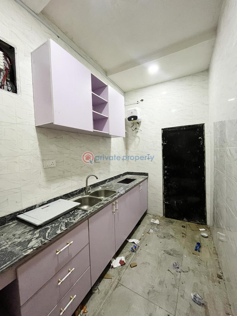 2 bedroom Block Of Flats For Rent Ajah Lagos - 4