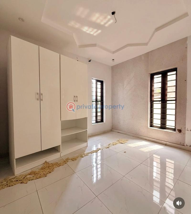 2 bedroom Block Of Flats For Rent Ilasan Lekki Lagos - 4