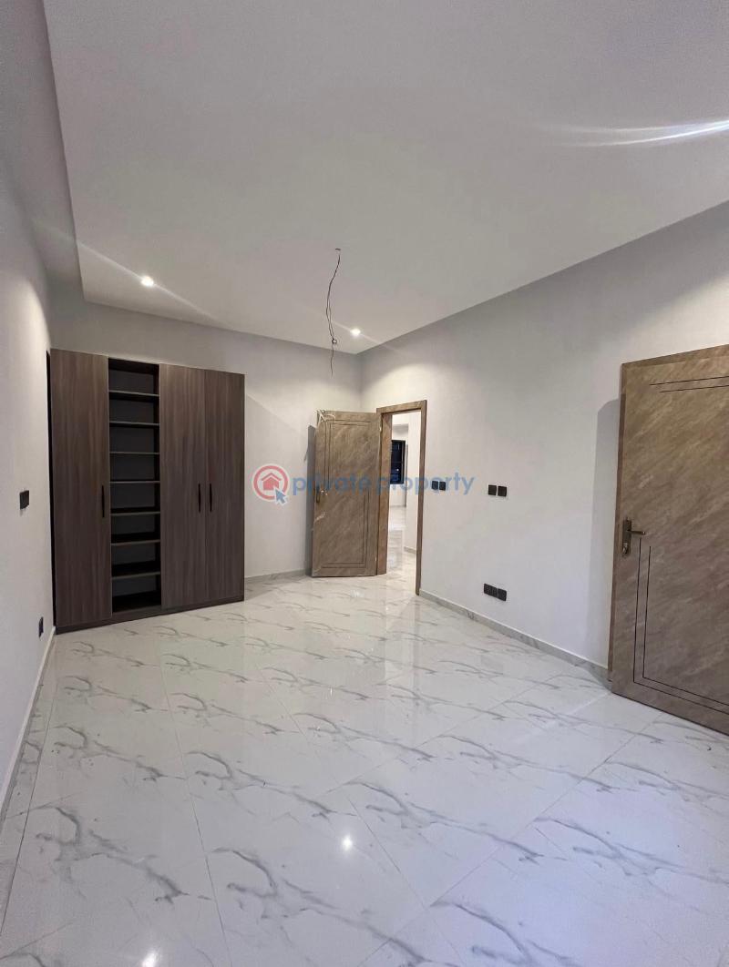 2 bedroom Block Of Flats For Rent Ilasan Lekki Lagos - 5