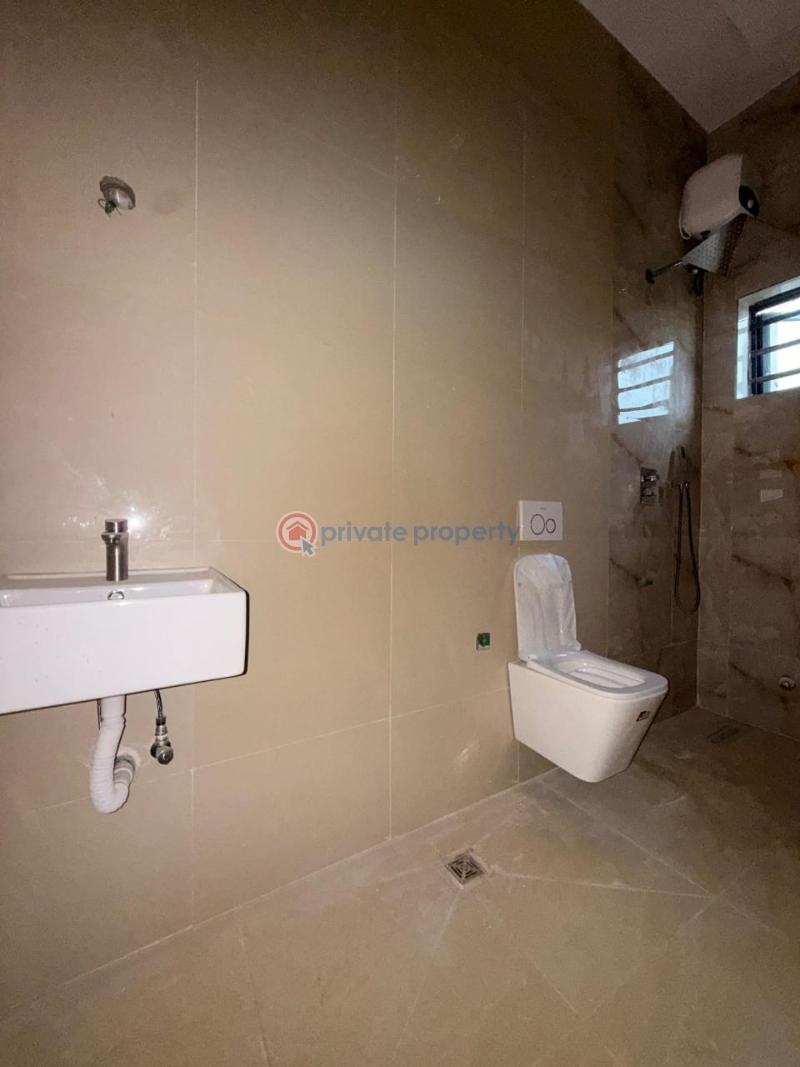 Flat & Apartment For Sale Old Bodija, Ibadan. Ibadan Oyo - 3
