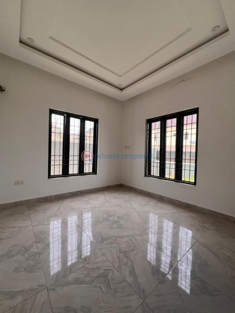 2 bedroom Block Of Flats For Rent ,by Nnpc Filling Station. Life Camp Abuja Phase 3  - 1