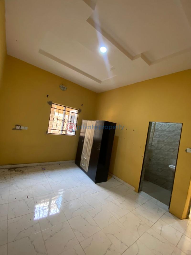 House For Rent At Golden Estate (ajara) After Ojurin Akobo Akobo Ibadan Oyo - 3