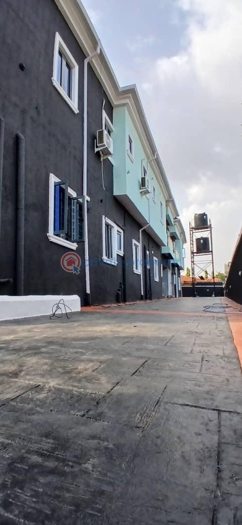2 bedroom Block Of Flats For Rent At The Back Of Foodco Akala Express Ibadan Oyo - 7