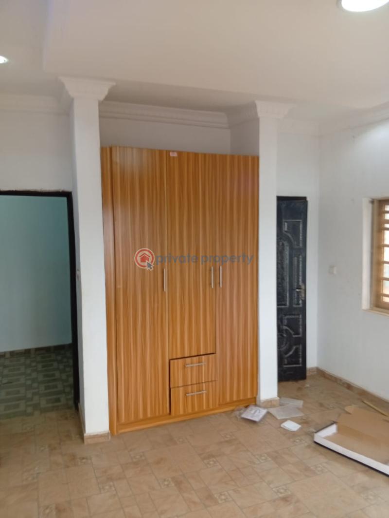2 bedroom Block Of Flats For Rent Ajanla Opposite Nnpc Akala Express Ibadan Oyo - 0