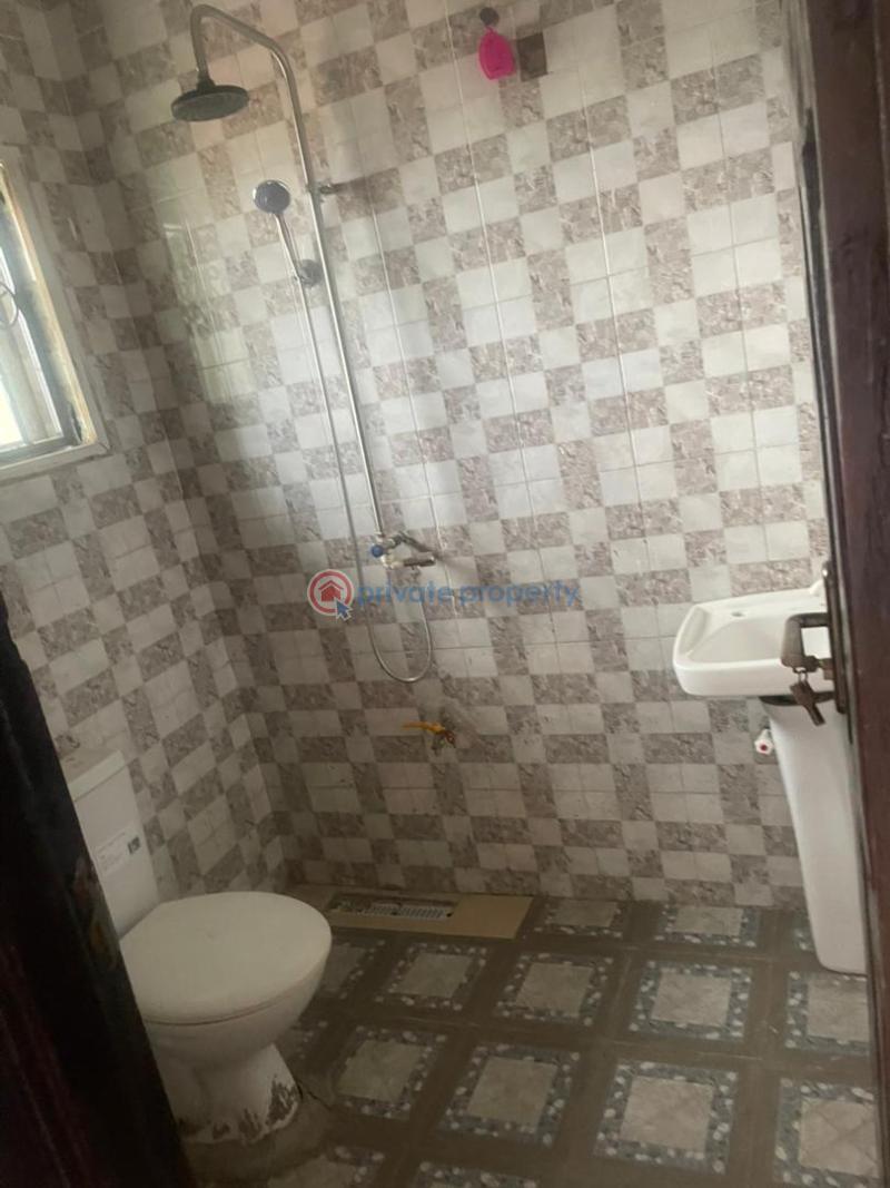 2 bedroom Block Of Flats For Rent Ajanla Opposite Nnpc Akala Express Akala Express Ibadan Oyo - 2