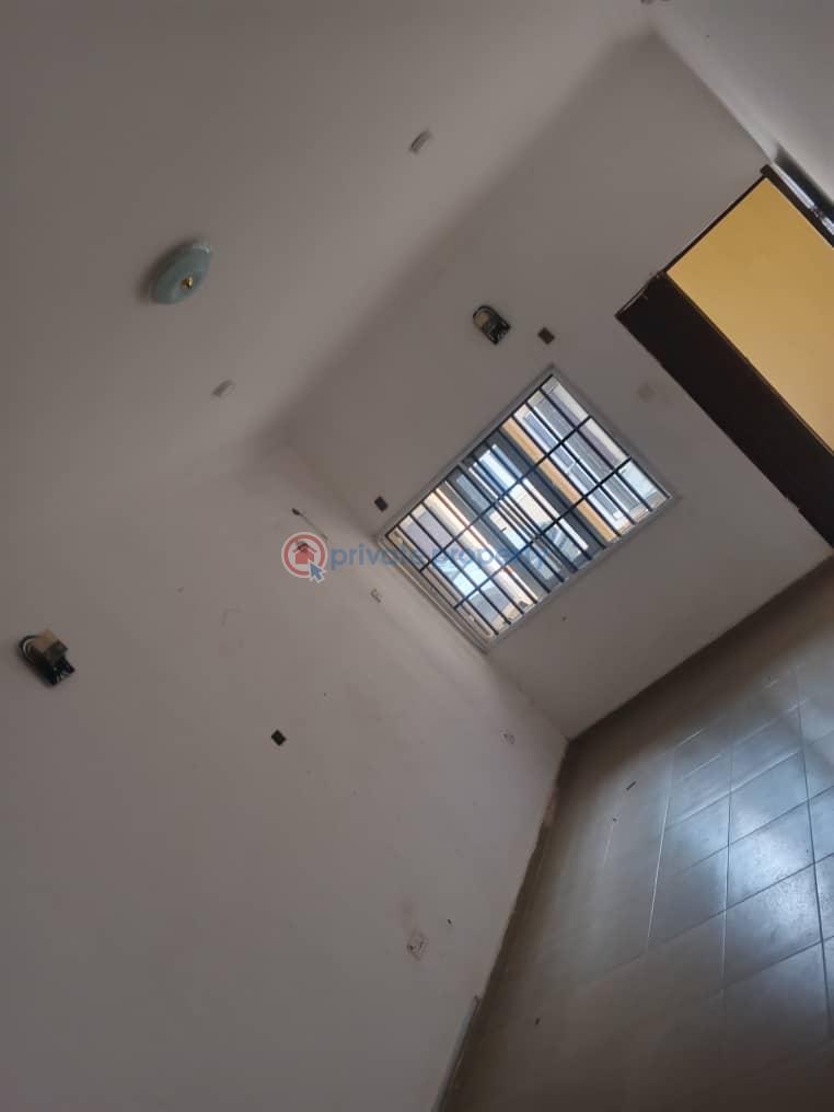 2 bedroom Block Of Flats For Rent Ateere Kasumu Road Tipper Garage Off Akala Express Akala Express Ibadan Oyo - 6