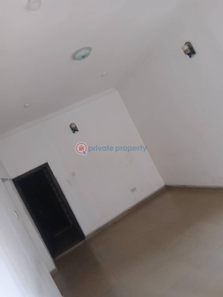 2 bedroom Block Of Flats For Rent Ateere Kasumu Road Tipper Garage Off Akala Express Akala Express Ibadan Oyo - 4