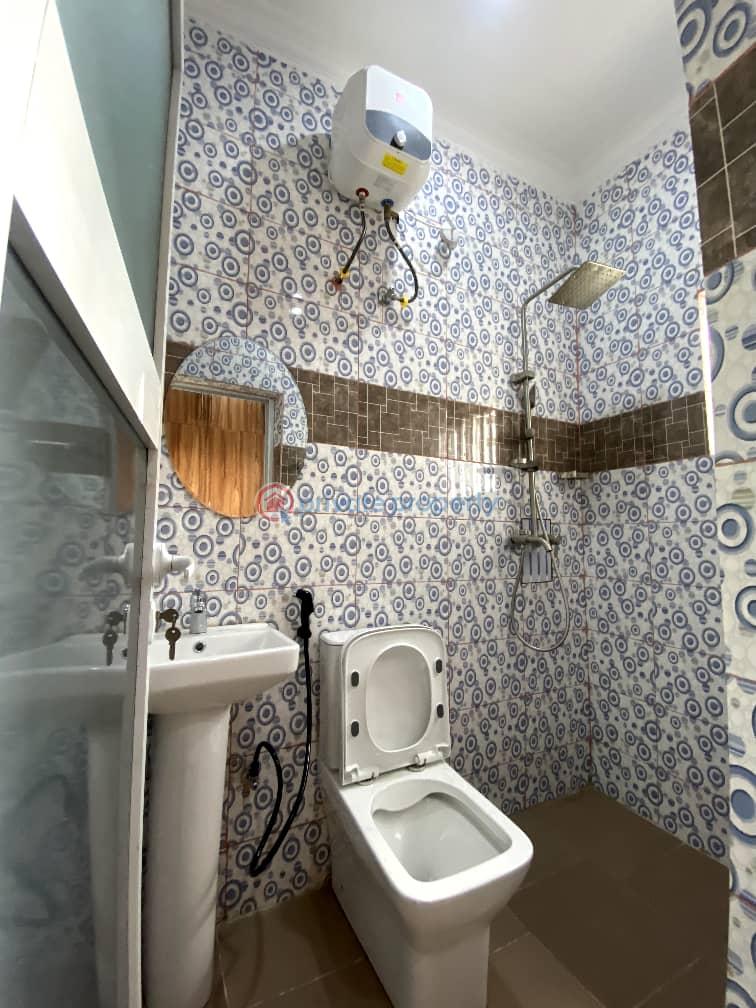 2 bedroom Block Of Flats For Rent Bolumole Ring Road Ibadan Oyo - 6