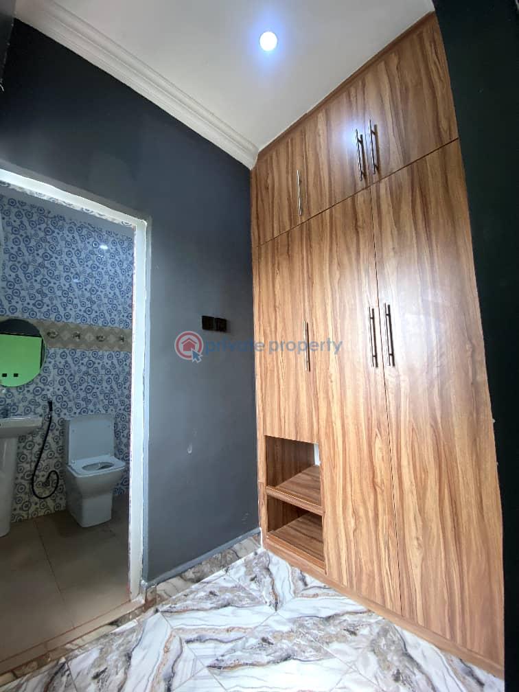 2 bedroom Block Of Flats For Rent Bolumole Ring Road Ibadan Oyo - 4