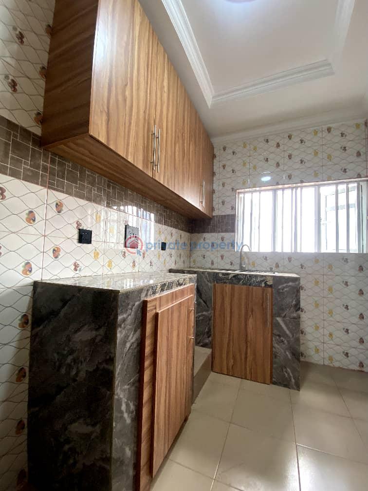 2 bedroom Block Of Flats For Rent Bolumole Ring Road Ibadan Oyo - 3