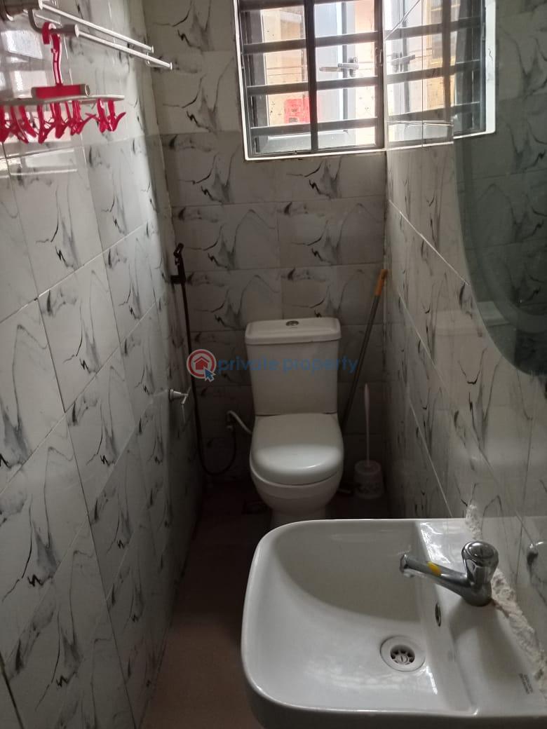 2 bedroom Block Of Flats For Rent Orita Challenge Challenge Ibadan Oyo - 3