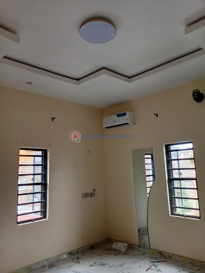2 bedroom Block Of Flats For Rent Orita Challenge Challenge Ibadan Oyo - 4