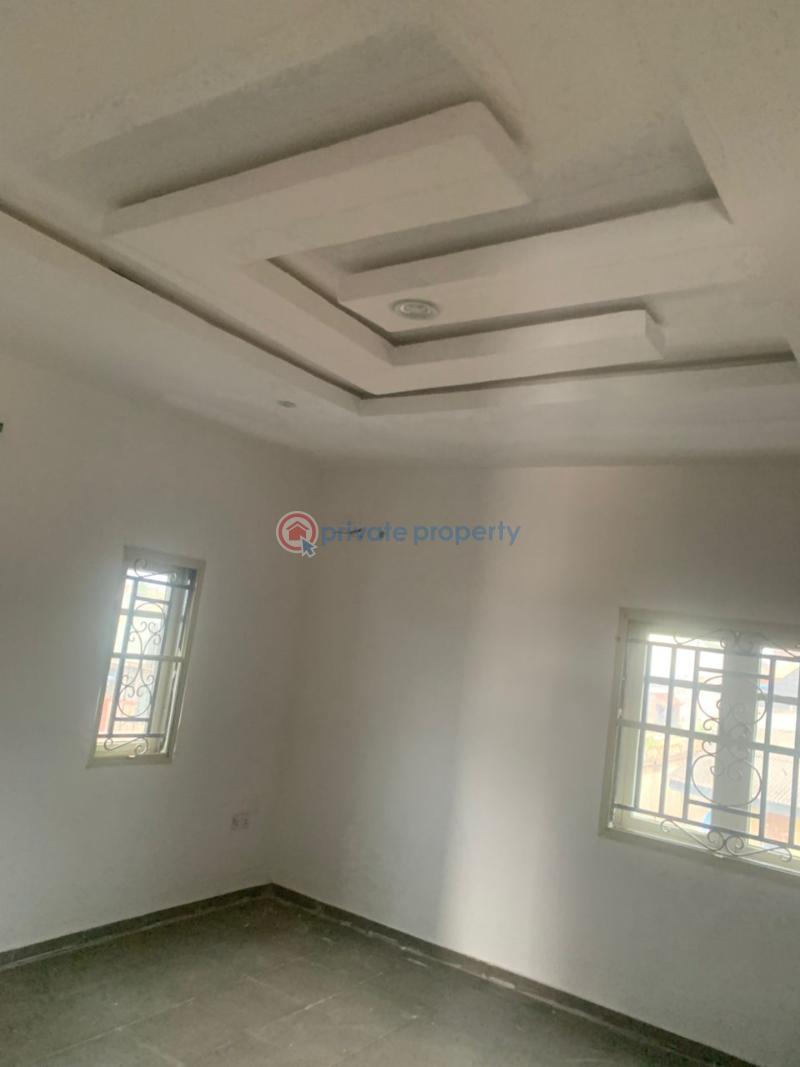 2 bedroom Block Of Flats For Rent Ile Anu Liberty Academy Akala Express Ibadan Oyo - 1