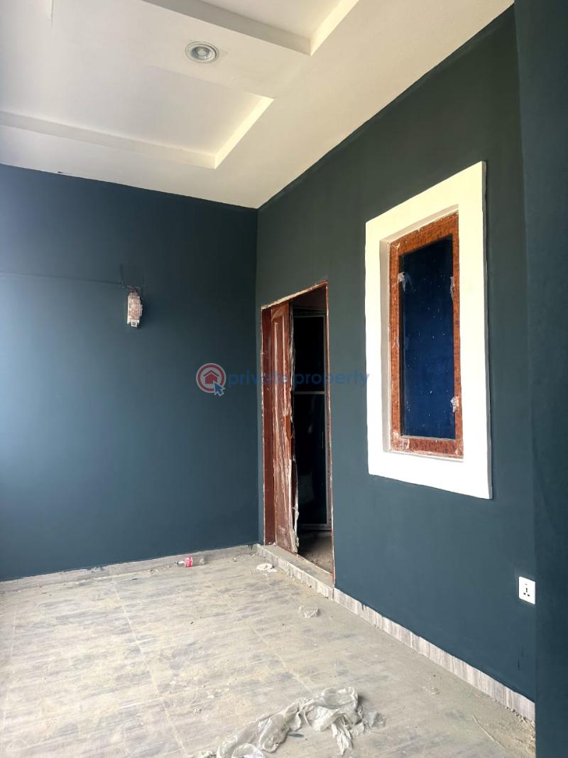 2 bedroom Block Of Flats For Rent Labuta Mashalla Elebu Akala Express Ibadan Oyo - 4