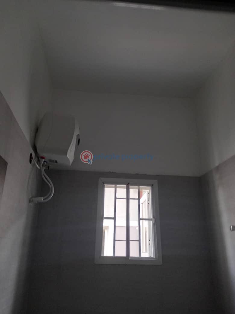 2bedroom flat  at lekki phase 1. - 13 2 bedroom Block Of Flats For Rent Lekki Phase 1 Lagos - 13