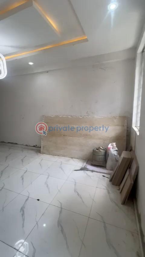 2bedroom flat downstairs* - 2 2 bedroom Block Of Flats For Rent Onike Yaba*in A Mini Estate Onike Yaba Lagos - 2