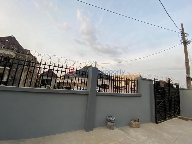 2 bedroom Block Of Flats For Rent Progress Estate, Kasunmu Zone B. Akala Express Ibadan Oyo - 5