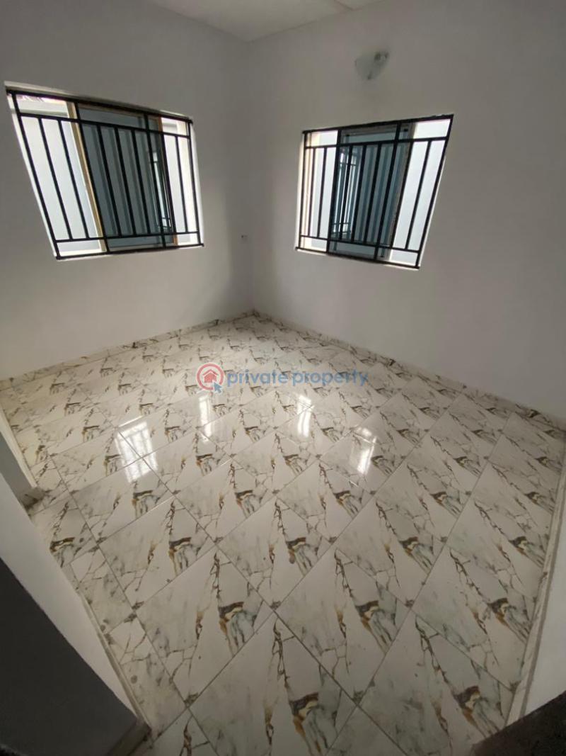 2 bedroom Block Of Flats For Rent Progress Estate, Kasunmu Zone B. Akala Express Ibadan Oyo - 3